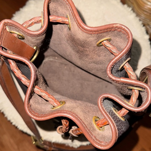 Vintage bucket bag DOONEY & Bourke - Picture 3 of 5